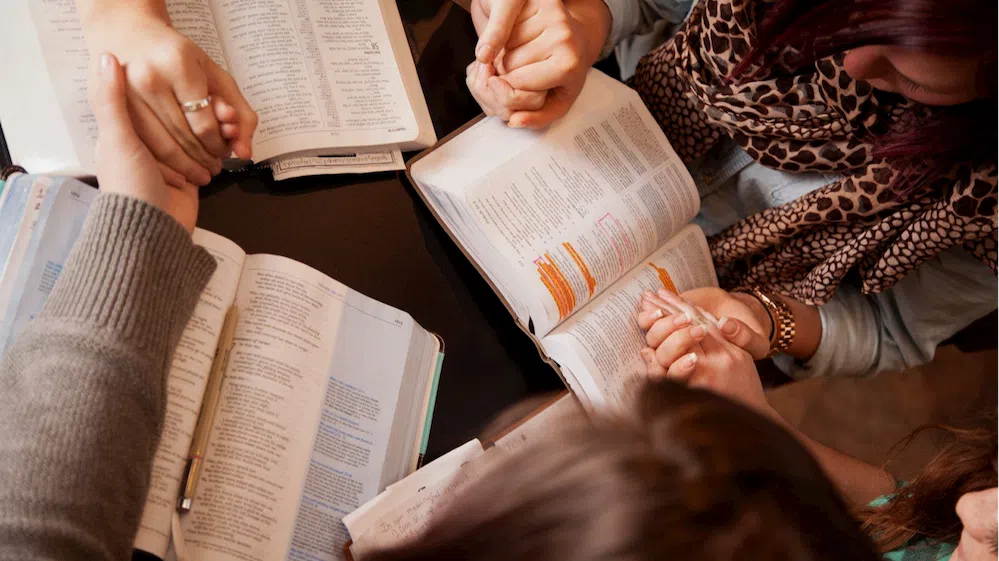 50 Bible verses about anxiety that will bring you instant peace