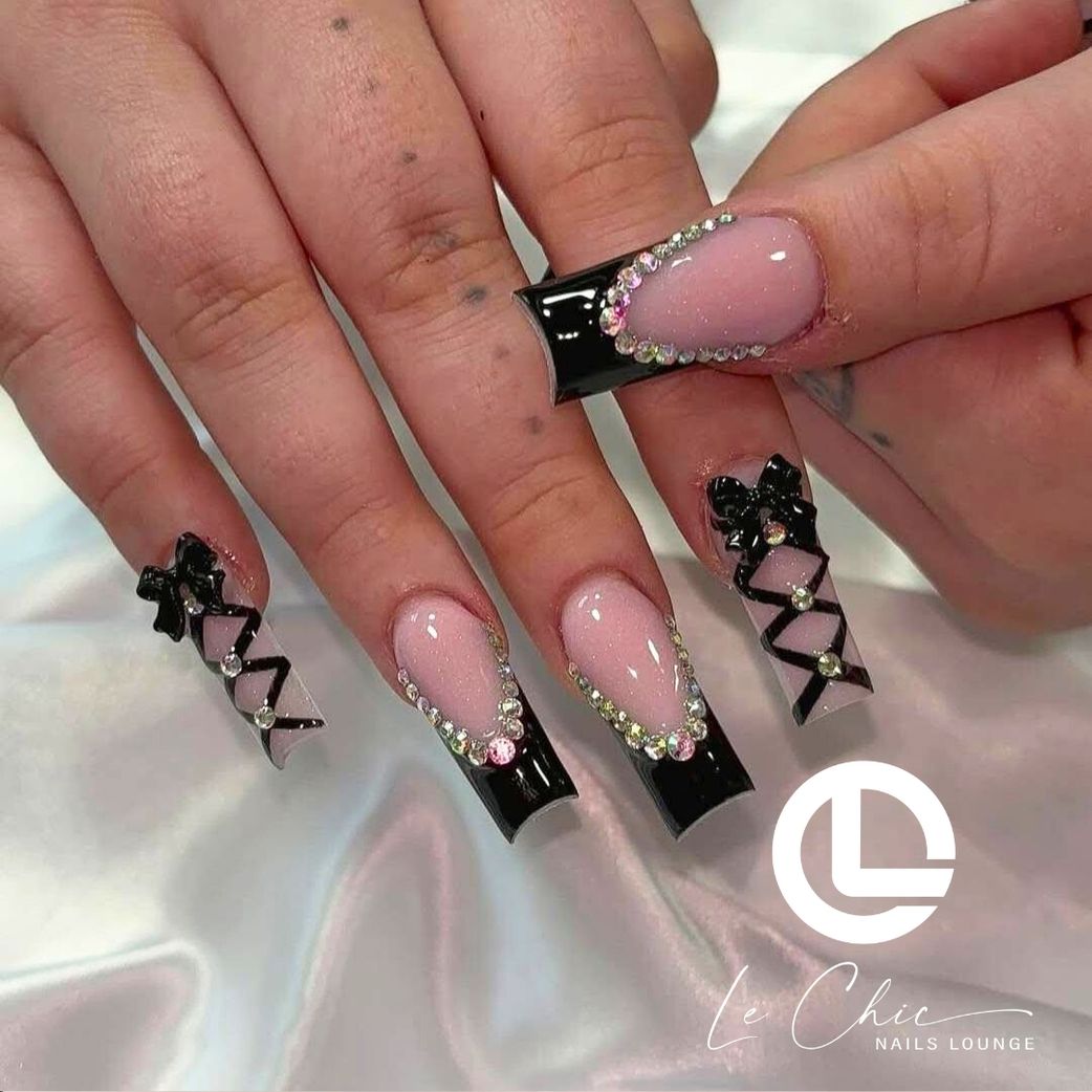 25 trending nail designs every girlie needs to try right now