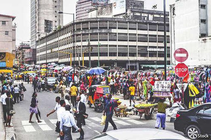 Lagosians express different views on New Year resolution. [lolosthoughts]