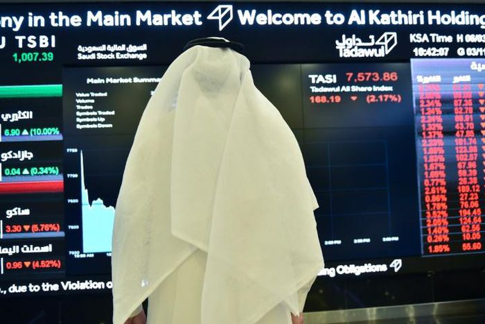 Some observers say fresh production cuts and a boost to prices would suit Saudi Arabia as it tries to support the IPO of its national oil company Aramco