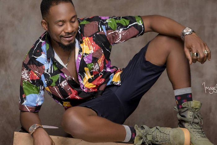 Christmas might be over but it looks like some people are still in the mood as singer, KCee and his brother, E-Money have both gifted Nollywood actor, Junior Pope a brand new Lexus SUV. [Instagram/JnrPope]