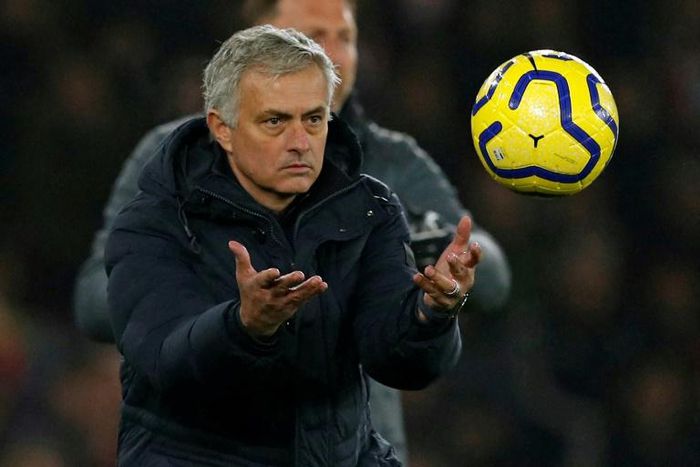 Tottenham manager Jose Mourinho is not expecting a busy January transfer window at the club