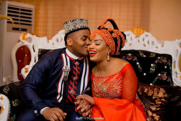 http://www.pulse.ng/lifestyle/relationships-weddings/chiamaka-adubuisis-igbo-traditional-wedding-id8341439.html
