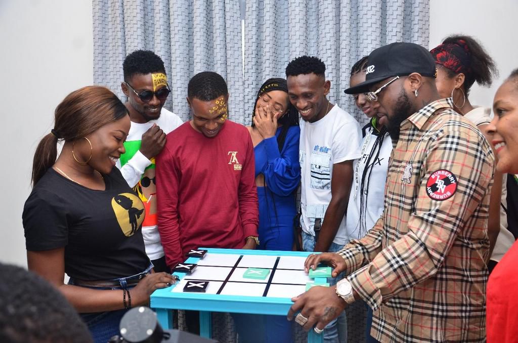 Infinix, Davido good times at 2019 12 12 Xfans party