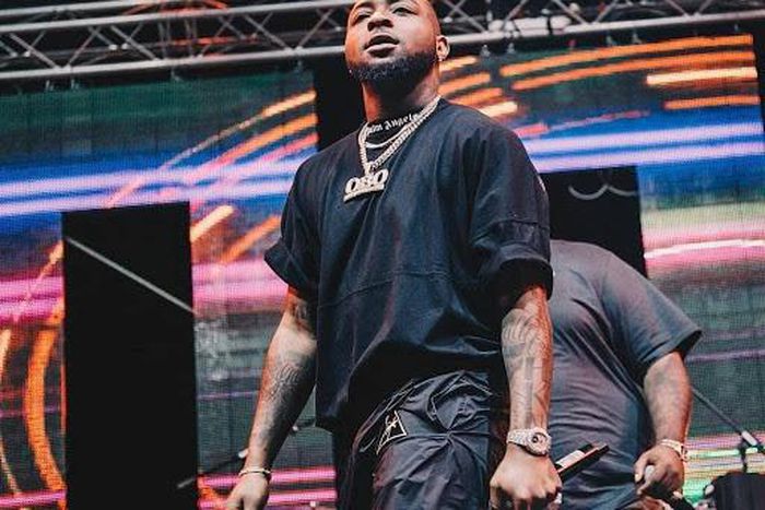 A Good time with Davido was totally lit and my S5 was the perfect date for the event