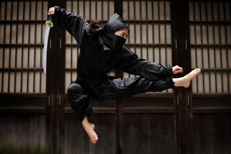 Dr. Pimple Popper Cuts Out Cyst And Skin Tag