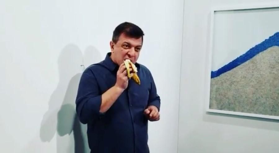 David Datuna left fairgoers confused when he took several bites out of the pricey banana [Dazed]