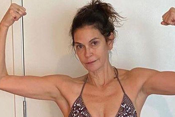 Teri Hatcher's Abs Look So Toned In New Bikini Pic
