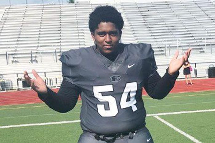 Football Player Dies After Knee Surgery