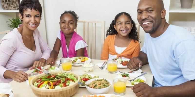 How to get your teenagers to eat healthy food on their own
