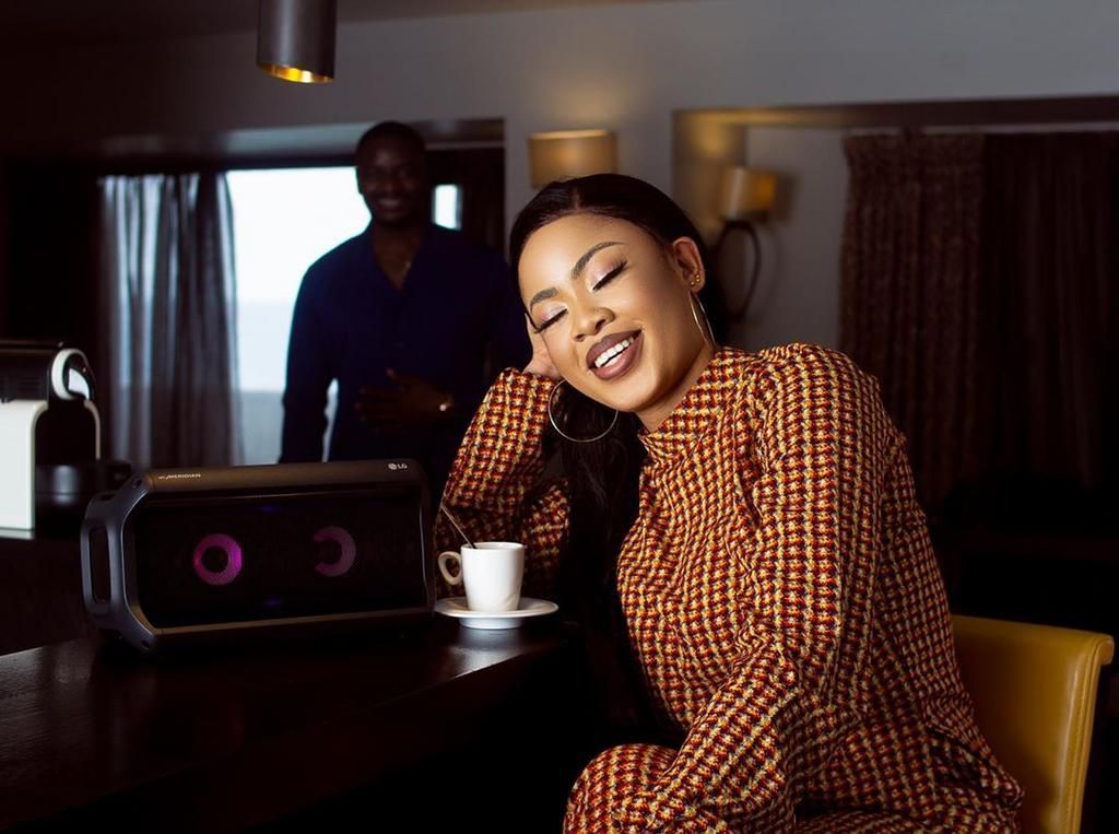 Still talking about celebrities and marriages, recall that a few days ago, Nina shutdown the Internet after her comments on the proposal between reality TV stars, Gedoni and Khafi. [Instagram/NinaIvy]