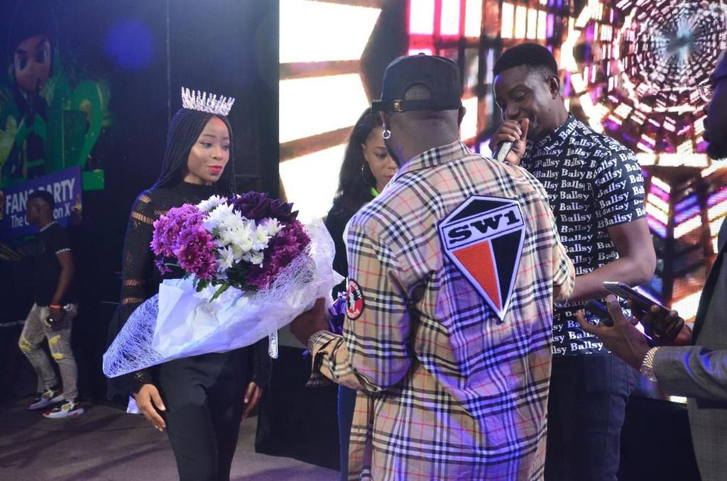 Infinix, Davido good times at 2019 12 12 Xfans party