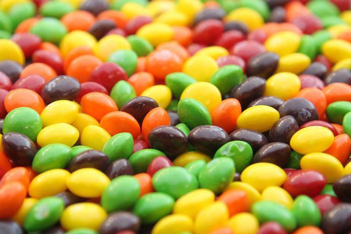 Dr. Pimple Popper Removes Colorful 'Skittle' Cysts