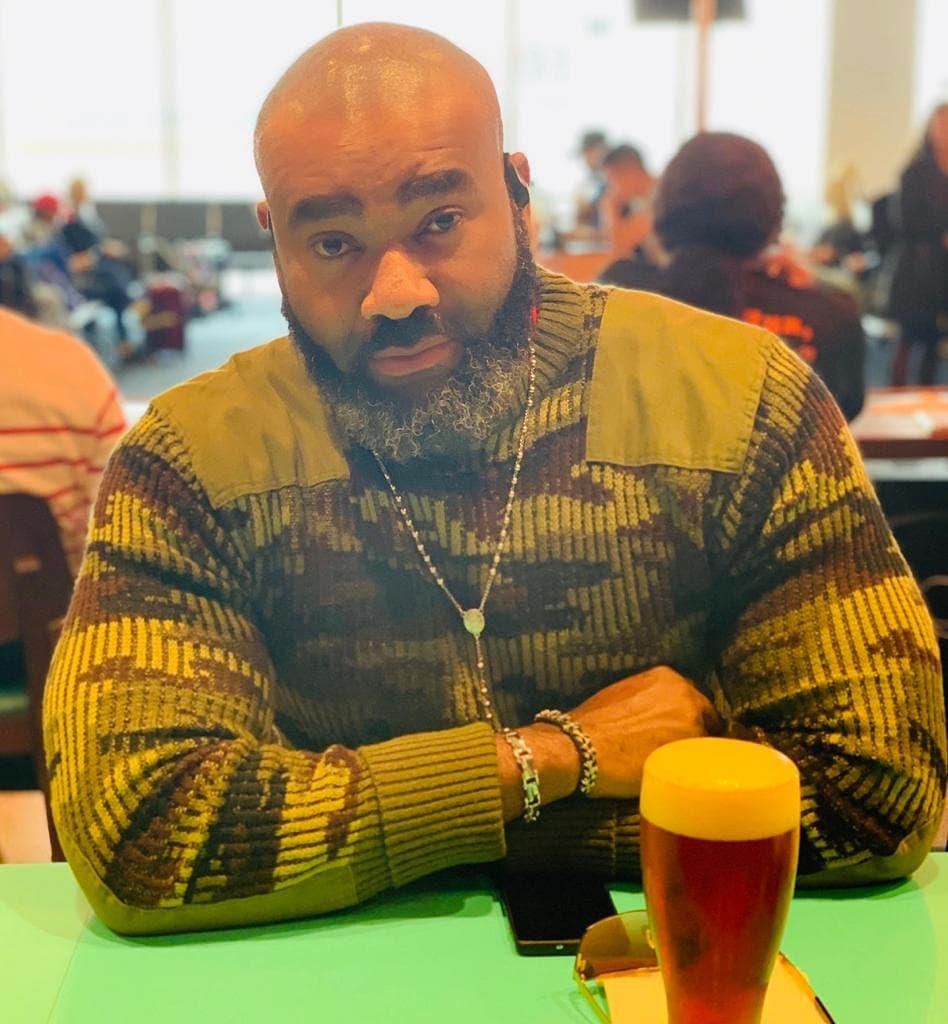 In Prince Eke’s post on the internet on February 25, 2017, he stated that Muma Gee should prepare to rest in peace, along with a photo of his kids and eldest sister. [Instagram/RealPrinceEke]