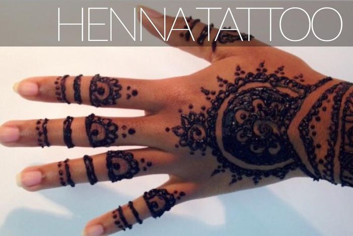Henna tattoo