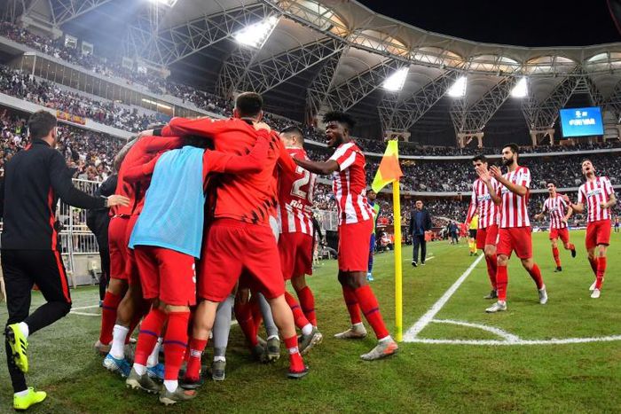 Atletico Madrid reached the Spanish Super Cup final after beating Barcelona 3-2 on Thursday.
