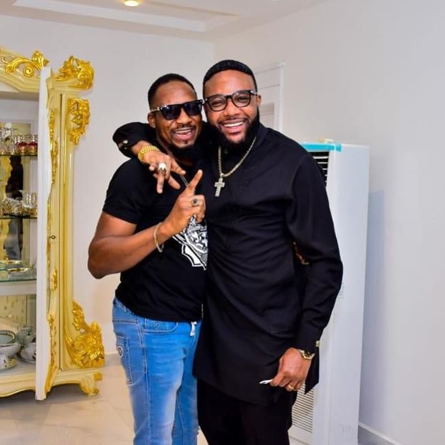 Christmas might be over but it looks like some people are still in the mood as singer, KCee and his brother, E-Money have both gifted Nollywood actor, Junior Pope a brand new Lexus SUV. [Instagram/JnrPope]