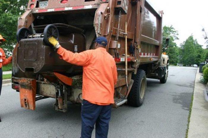 Waste truck