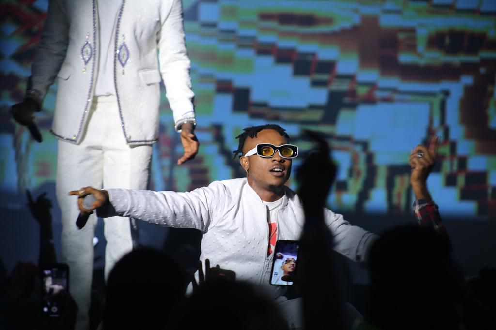 Kizz Daniel is a star! Singer rounds off 2019 with superstar performance at #KizzDanielLive