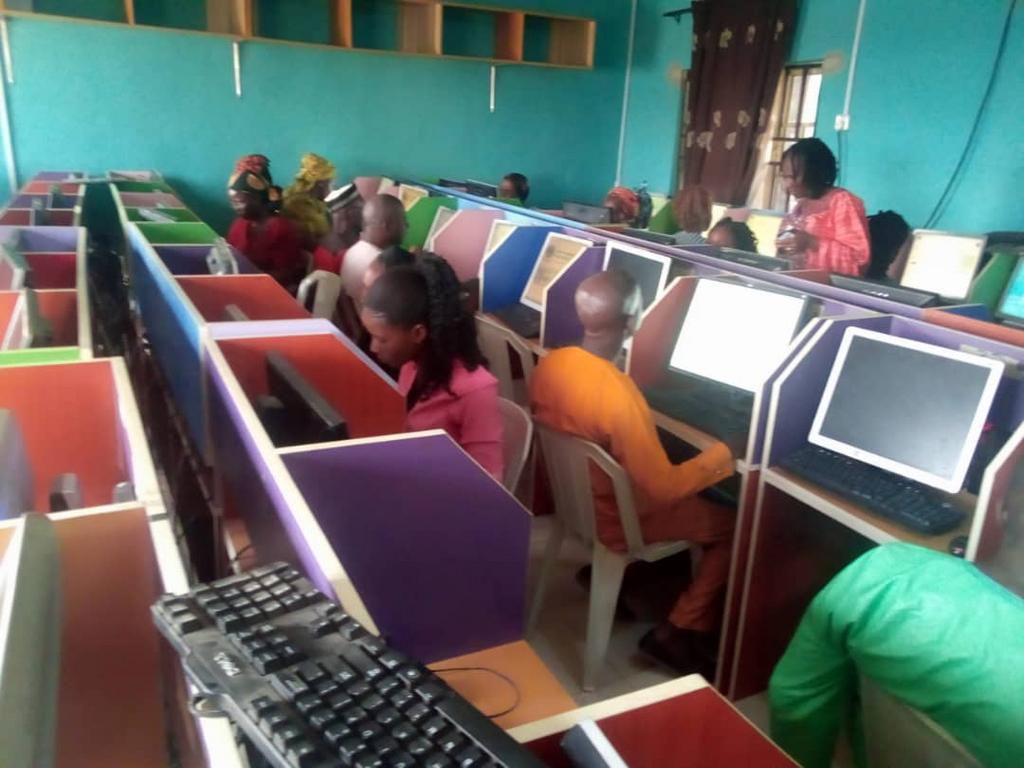 981 Kogi teachers write professional exam