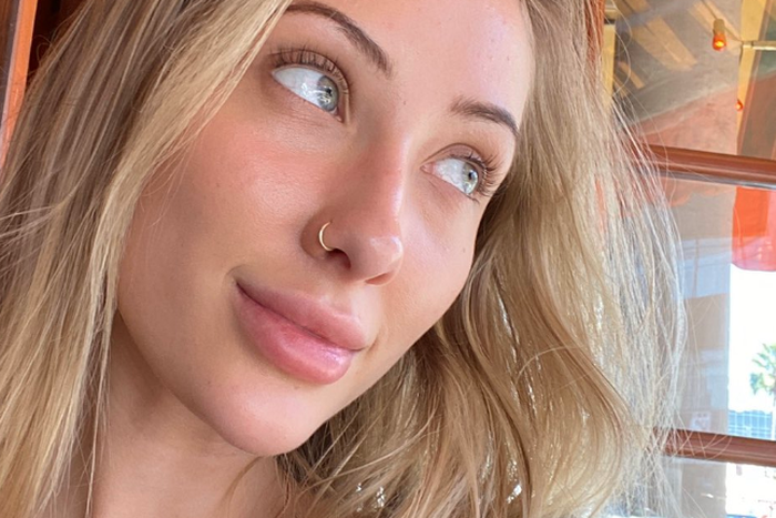 Model Sends Nudes for Australian Fire Relief