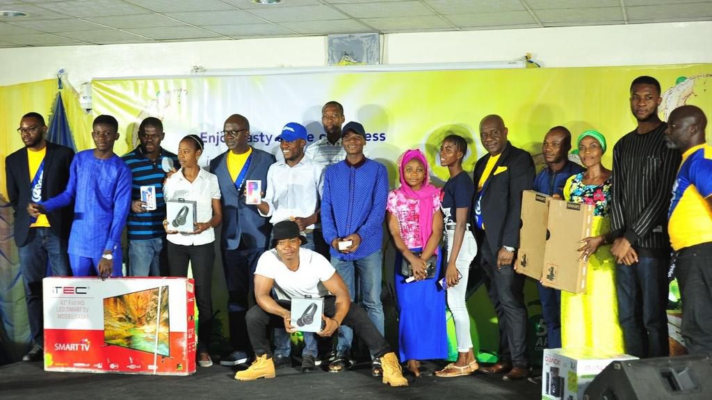 L-R: La Casera Dealer in Ibadan, Alhaja Adenekan Kudirat Wunmi of Dalec Store; iPhone X star prize winner, Oladapo Tunde Joshua and the Managing Director, The La Casera Company, Chinedum Okereke; at the Ibadan Grand Draw of the La Casera Refresh & Conn...