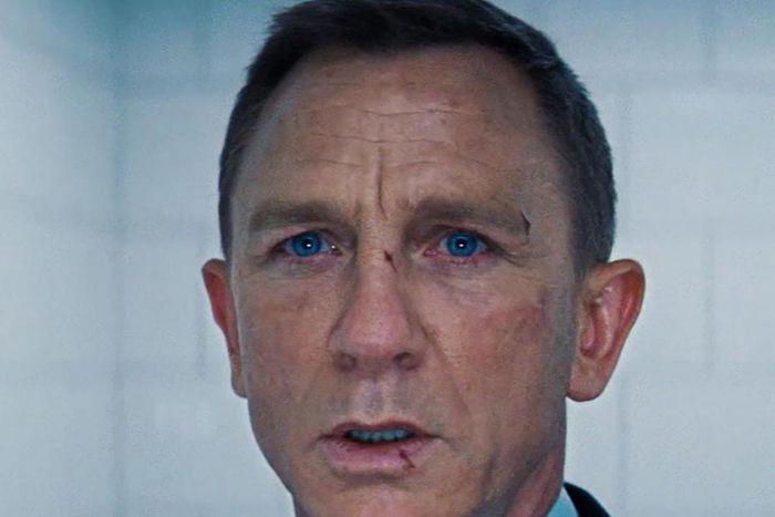 Daniel Craig plays the role of James Bond for the last time in 'No time to die' [Instgaram/empiremagazine]