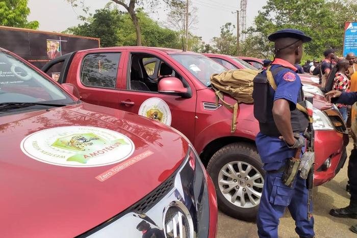 Operation Amotekun: Don’t betray South West, Ooni tells personnel. [Twitter/@IbukunOluwa____]