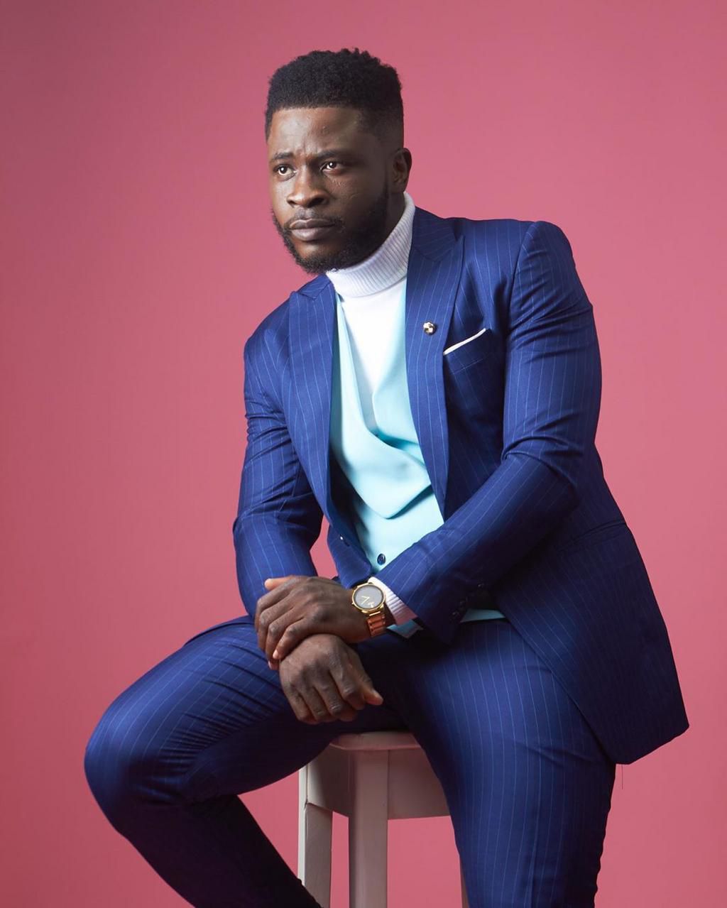 Nigerian social media comedian Emmanuel Ogonna Iwueke also known as Craze Clow has proposed to his girlfriend. [Instagram/CrazeClown]