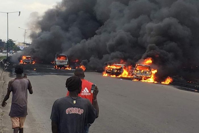 Vehicles on fire after a fuel tanker exploded in Lagos