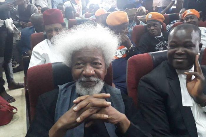 Soyinka in court to show Sowore support (TheCable)