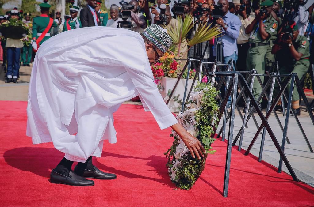 President Muhammadu Buhari presides over 2020 Wreath Laying ceremony for fallen Heroes. [Twitter/@BashirAhmaad]