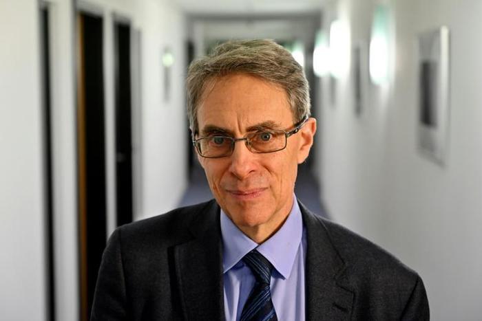 Kenneth Roth was supposed to give a press conference in Hong Kong to unveil the New York-based rights group's latest global survey