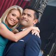 Kelly Ripa and Mark Consuelos' Body Language Is D*mn Near Perfect