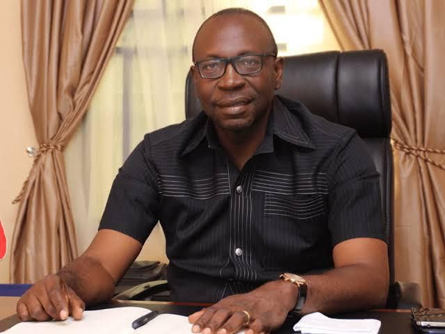 Osagie Ize-Iyamu has been touted as Oshiomhole's preferred choice to replace Obaseki as Edo governor [The Bridge News NG]