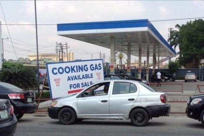 Filling stations around border communities will not be getting fuel supply as directed by the  Federal Government. (The Cable)