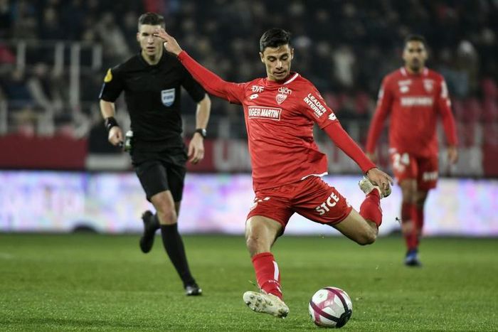 Enzo Loiodice has joined Wolves from Dijon