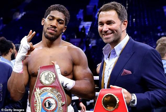 Anthony Joshua and Eddie Hearn (Getty Images)