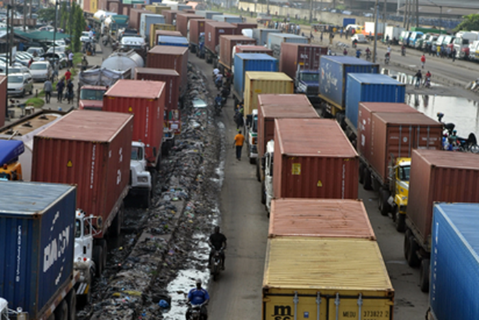 Cargo to (Ships and Ports)