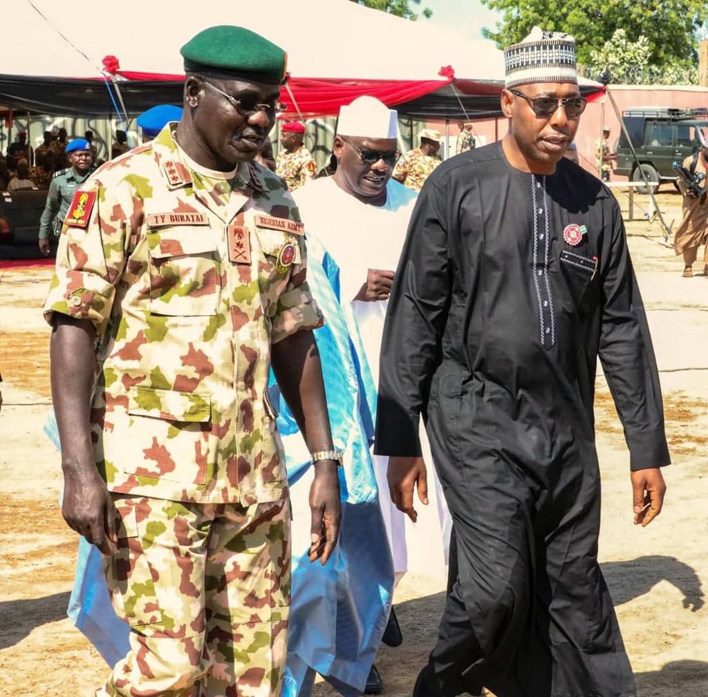 The Chief of Army Staff (COAS), Lt-Gen. Tukur Buratai and Borno state Governor, Babagana Zulum Umara. [Daily Post]