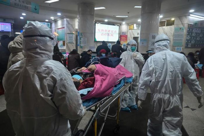 Chinese authorities are scrambling to contain the spread of a new virus that has spread across the country