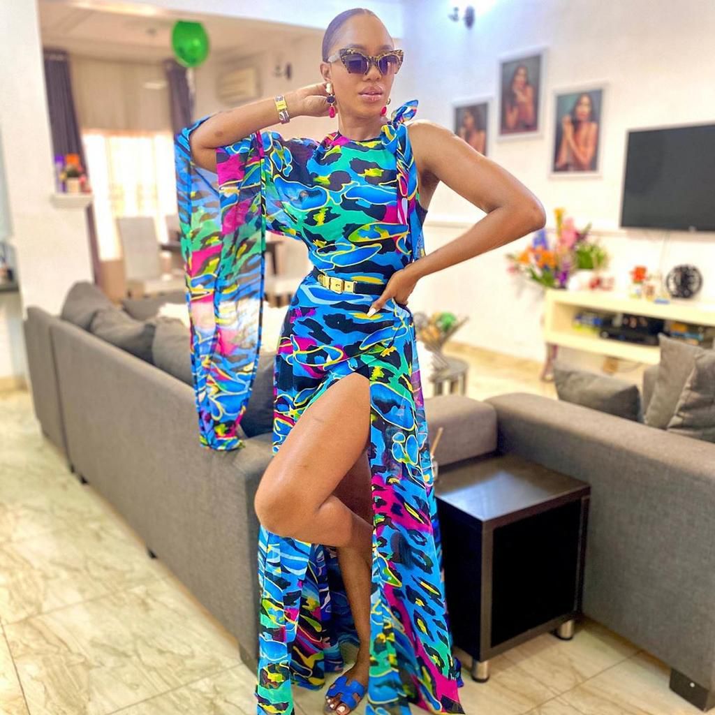 Sharon Ooja rocking prints fiercely [Instagram: Sharon Ooja]