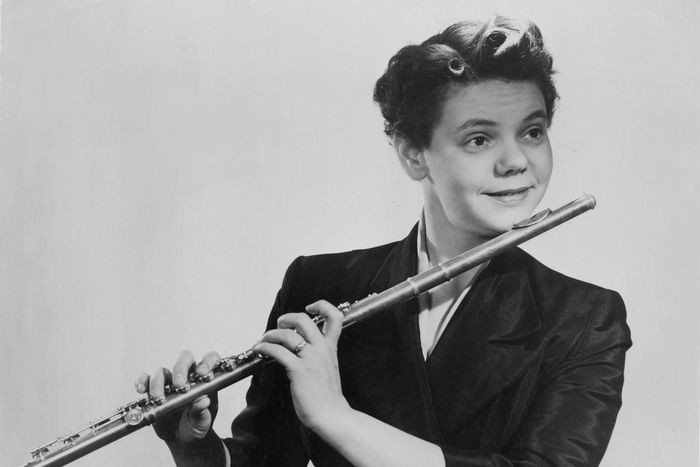 Doriot Anthony Dwyer, Flutist and Orchestral Pathbreaker, Dies at 98