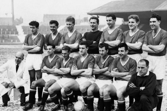 Picture dated 1958 of the Manchester United team after the Munich air disater with Harry Gregg in the centre of the back row