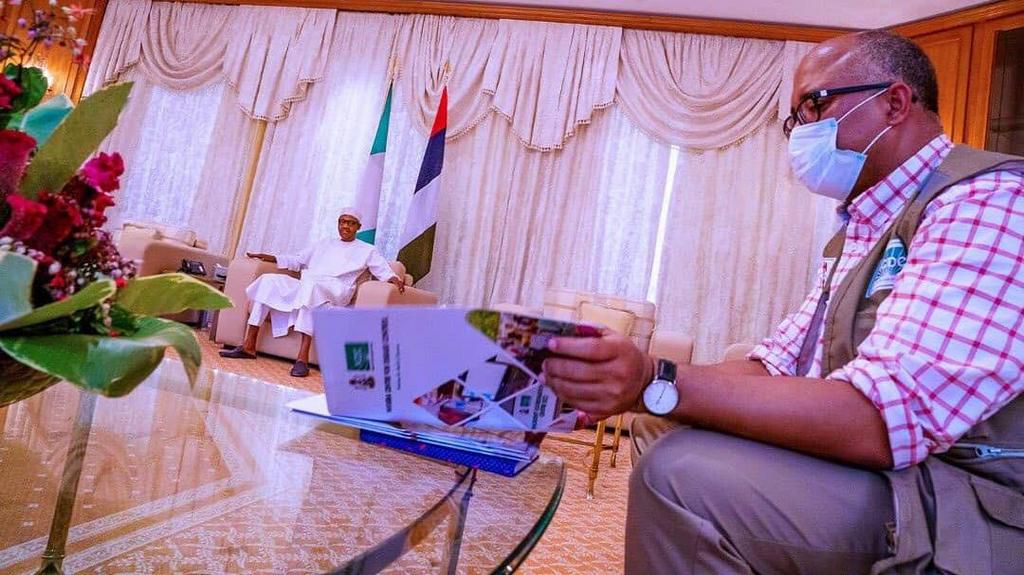 President Muhammadu Buhari and the Director General of the Nigeria Centre for Disease Control (NCDC), Dr Chikwe Ihekweazu. [Twitter/@BashirAhmaad]