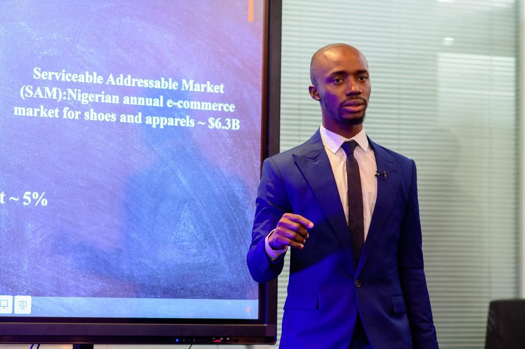 Fela Akinse of Salubata during his pitch