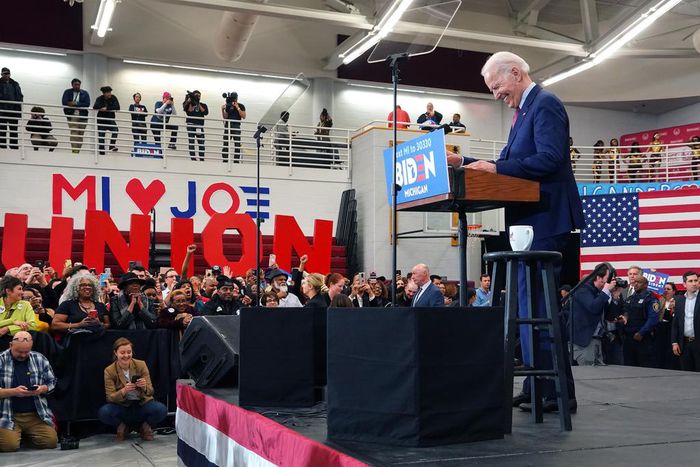 Behind Biden's Thinking on a Female Running Mate