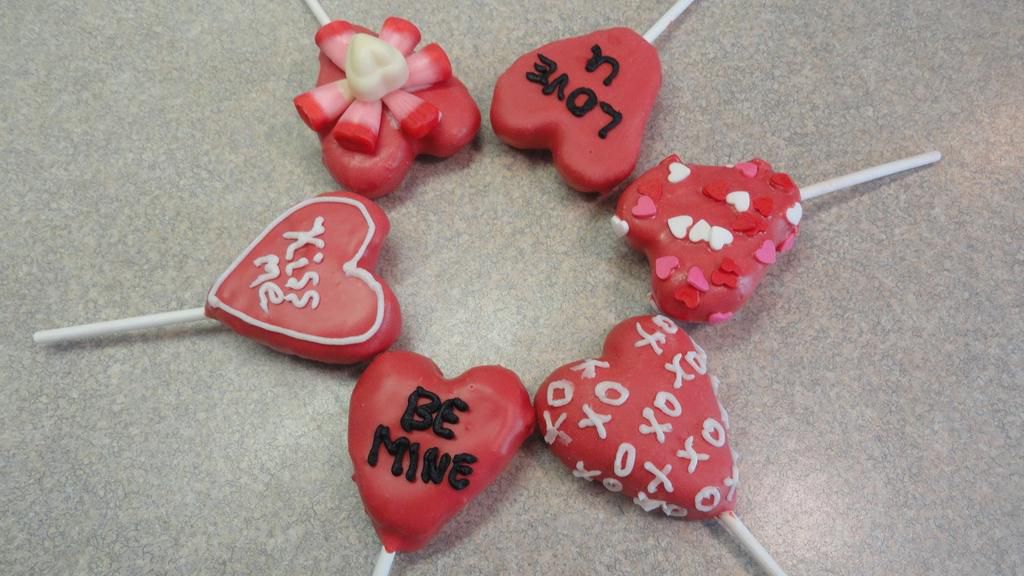 Valentine's Day cake pops