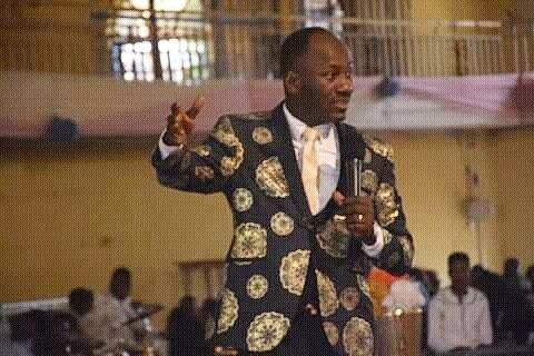 Etinosa’s comments are coming a few days after the popular pastor had bashed women and men who have become notorious for bleaching their natural skin. [Instagram/ApostleJohnsonSuleman]