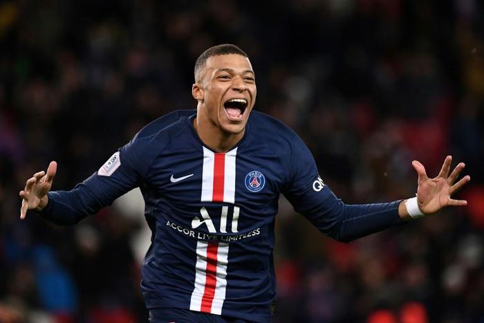 Paris Saint-Germain's French forward Kylian Mbappe is suffering fropm a sore throat